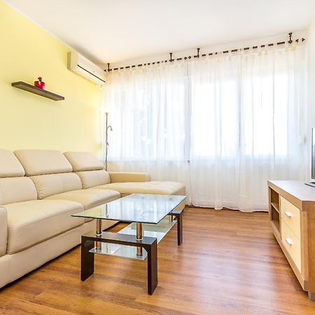 דירות Penthouse Castropola מראה חיצוני תמונה